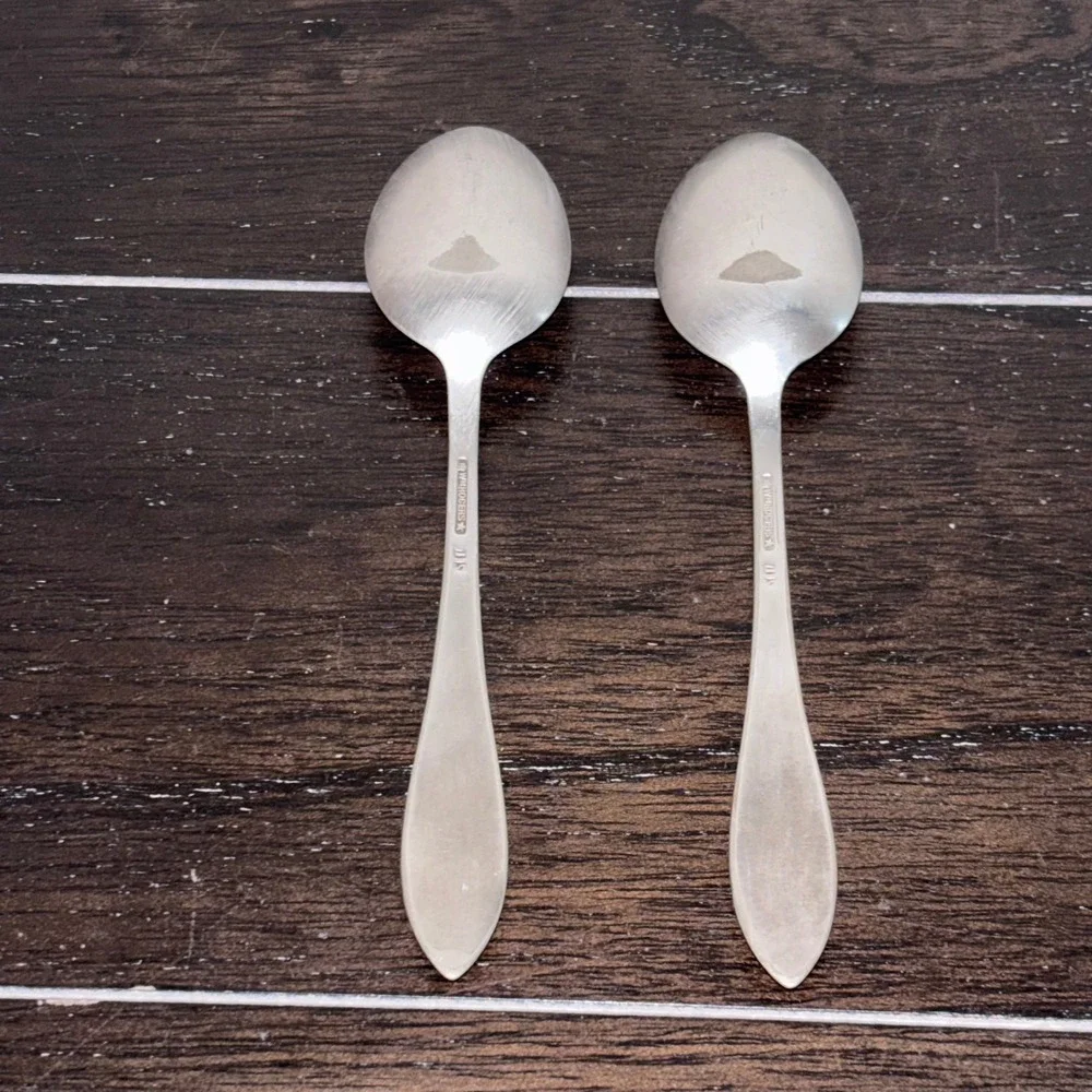Vintage | Wm Rogers |‎ Silverplate | Set of 2 Teaspoons | Pickwick | Art Deco